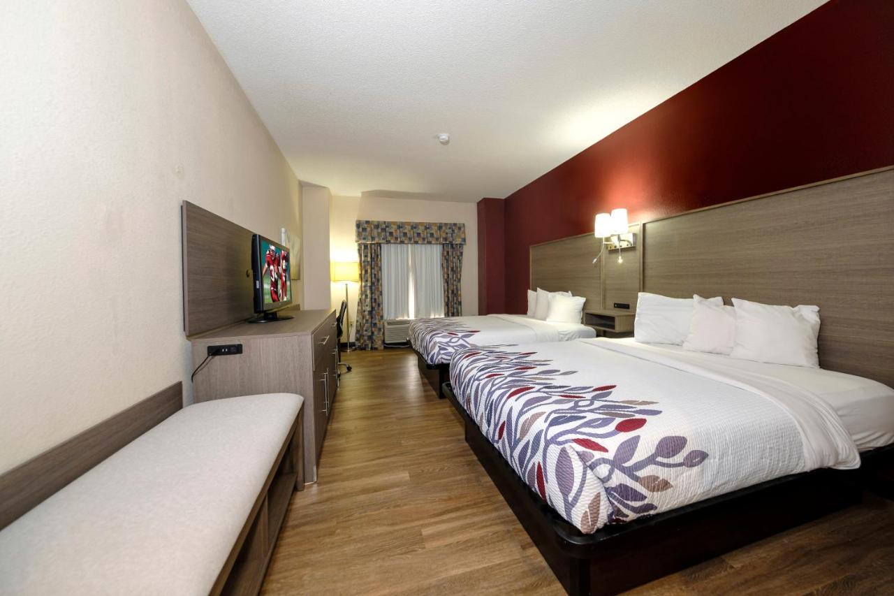 Red Roof Inn Йемасси Экстерьер фото